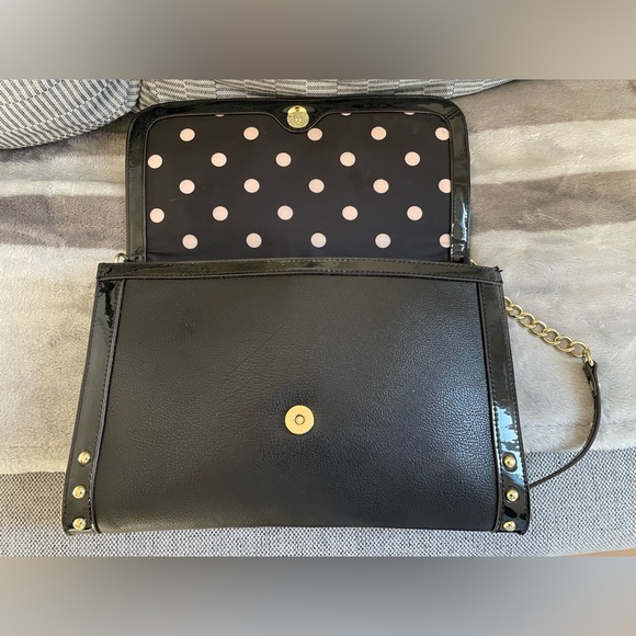 Anne Klein purse. - Picture 9 of 10